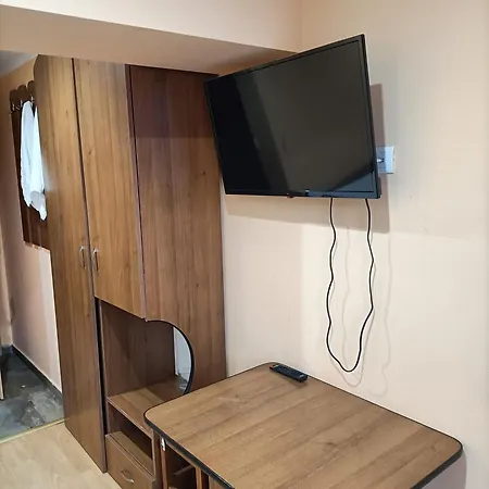 Casa Heidi בית הארחה 3*