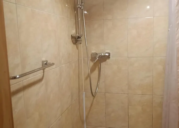 בית הארחה Casa Heidi