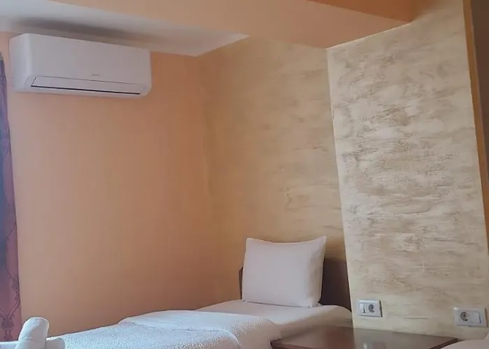 Pensionat Casa Heidi 3*